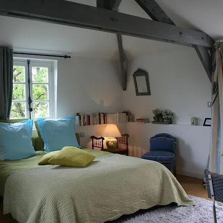 Aux Rives De Honfleur Bed & Breakfast 3*