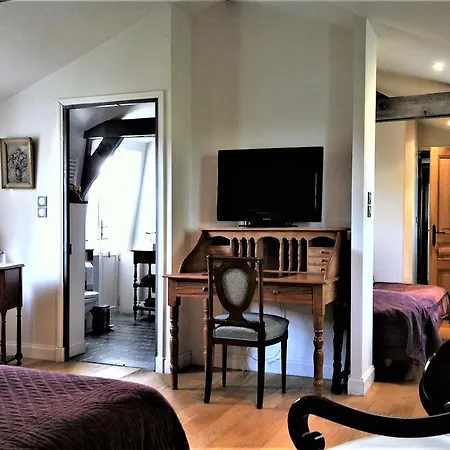 Aux Rives De Honfleur Bed & Breakfast 3*
